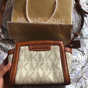 Michael Kors small crossbody purse